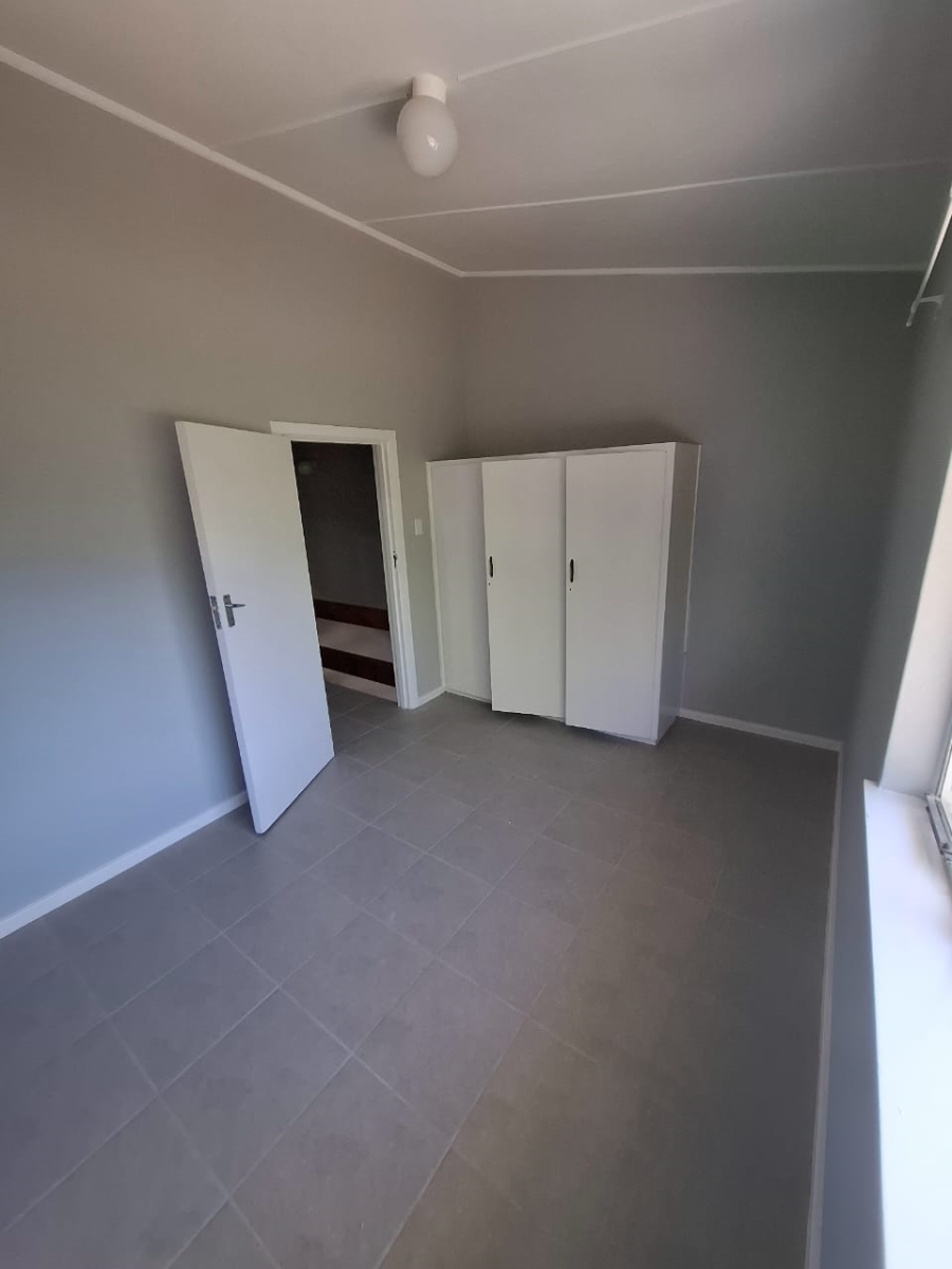 2 Bedroom Property for Sale in Cambridge West Eastern Cape